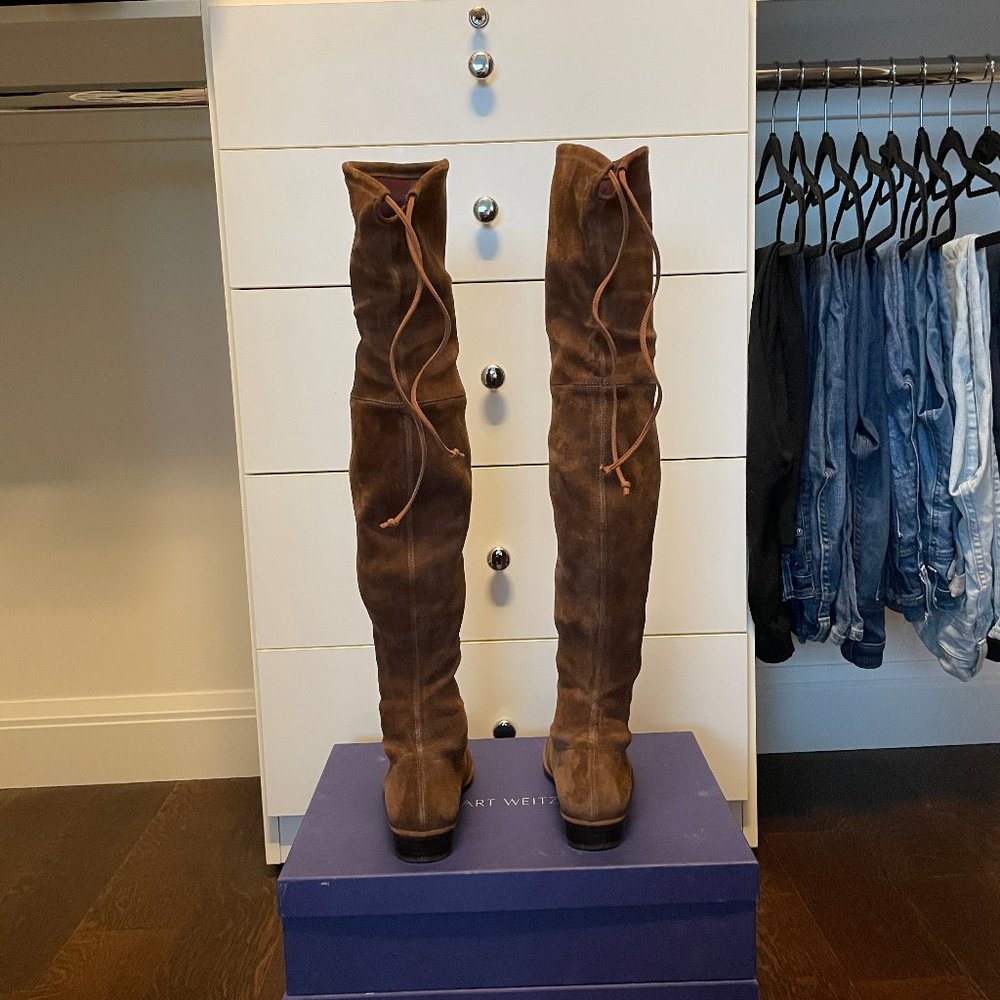 Stuart Weitzman Lowland Boots In Suede Taupe - image 2